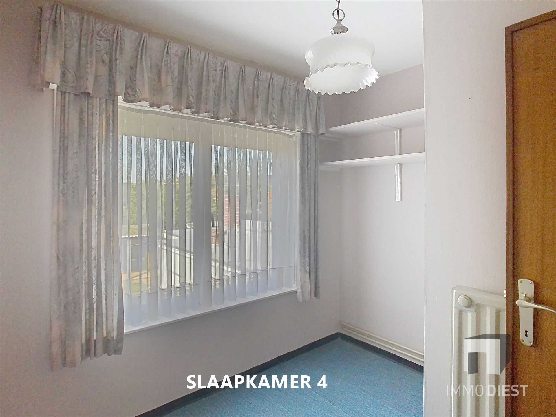 Ruime rijwoning met 4 slaapkamers op 4a 19ca. foto 30