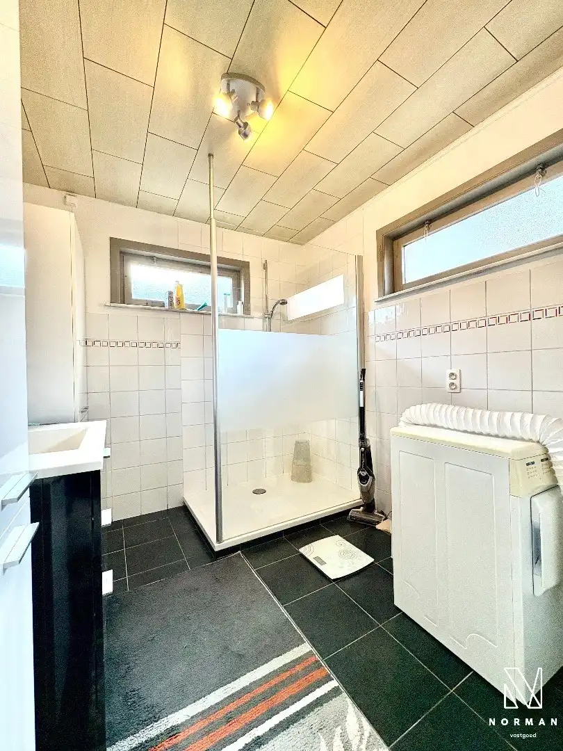 Gezinswoning met 4 slaapkamers, garage én tuin te koop in centrum Kuurne! foto 13