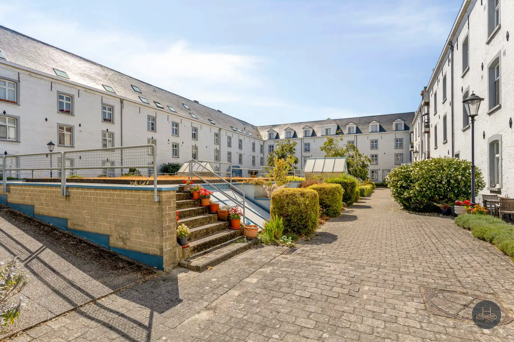 Prachtige duplex in historische Dossin Kazerne foto 24