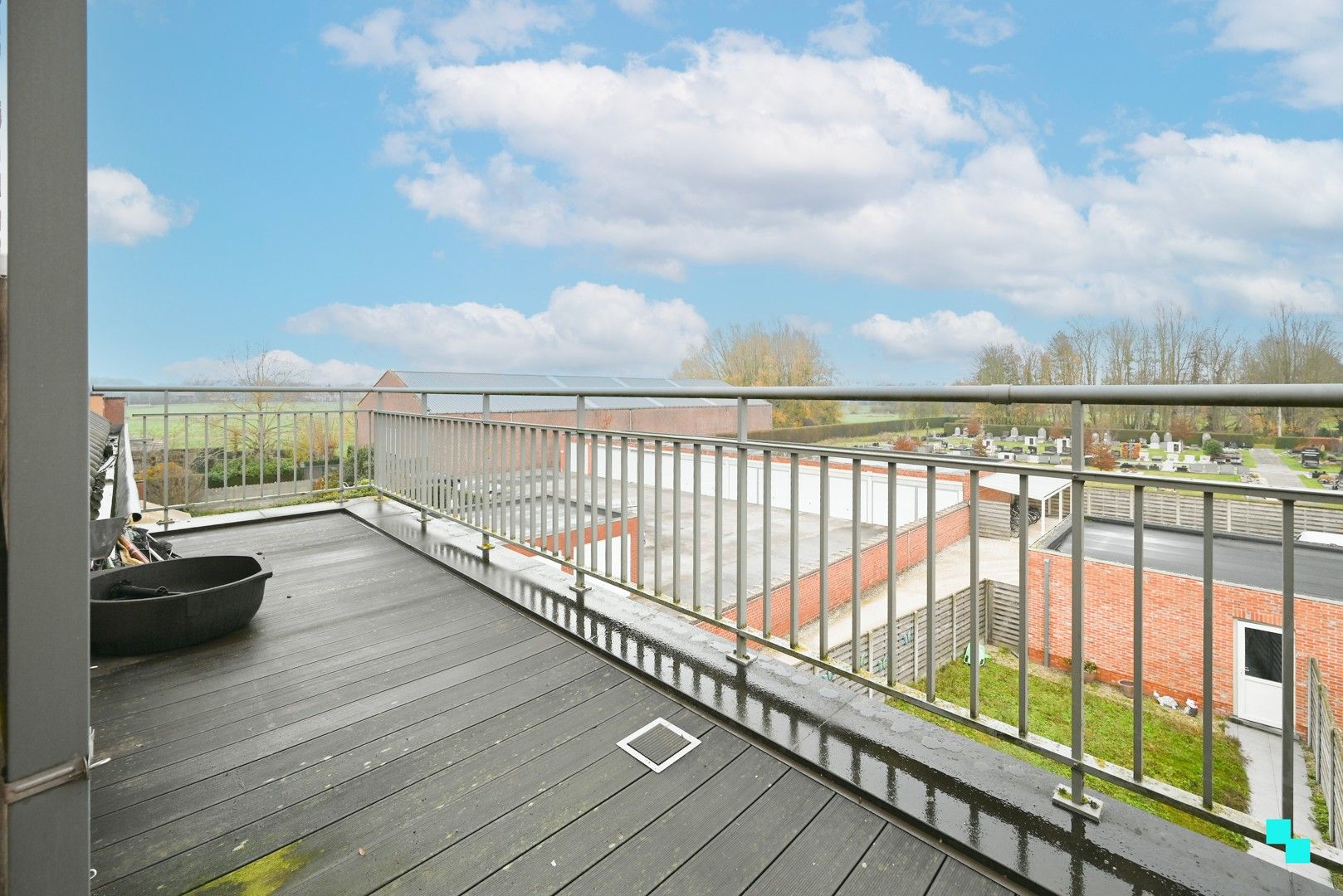 Duplexappartement nabij centrum Oostrozebeke foto 14