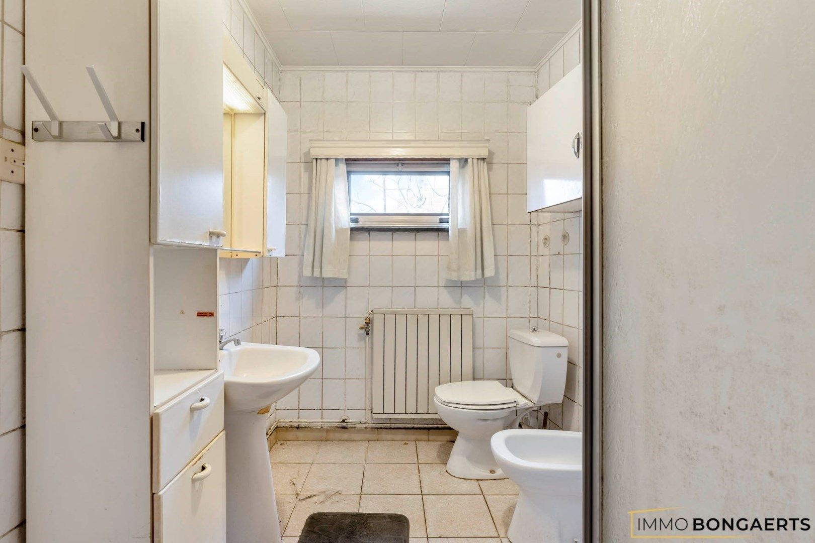 Ruime woning met 4 slaapkamers foto 9