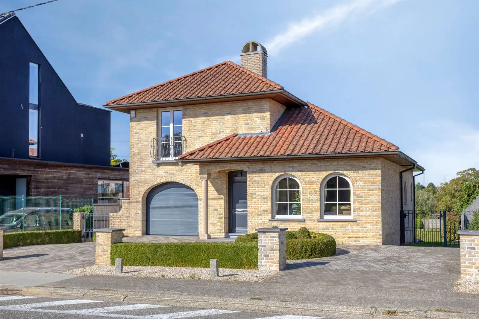 Instapklare woning met 3 slaapkamers foto {{pictureIndex}}