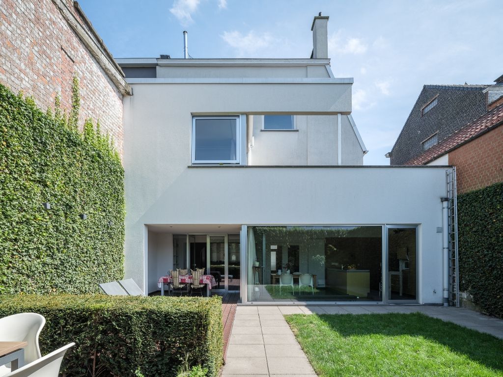 Bijzonder ruime & karaktervolle burgerwoning met zonnige stadstuin en extra bijwoonst in een hippe en opkomende buurt nabij Dok Noord. foto 13