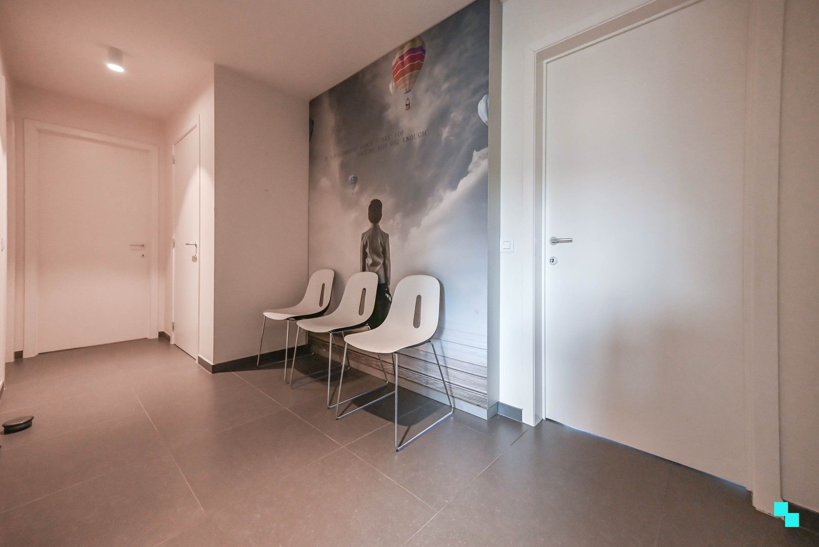 Volledig ingericht kantoor te Bosmolens foto 3