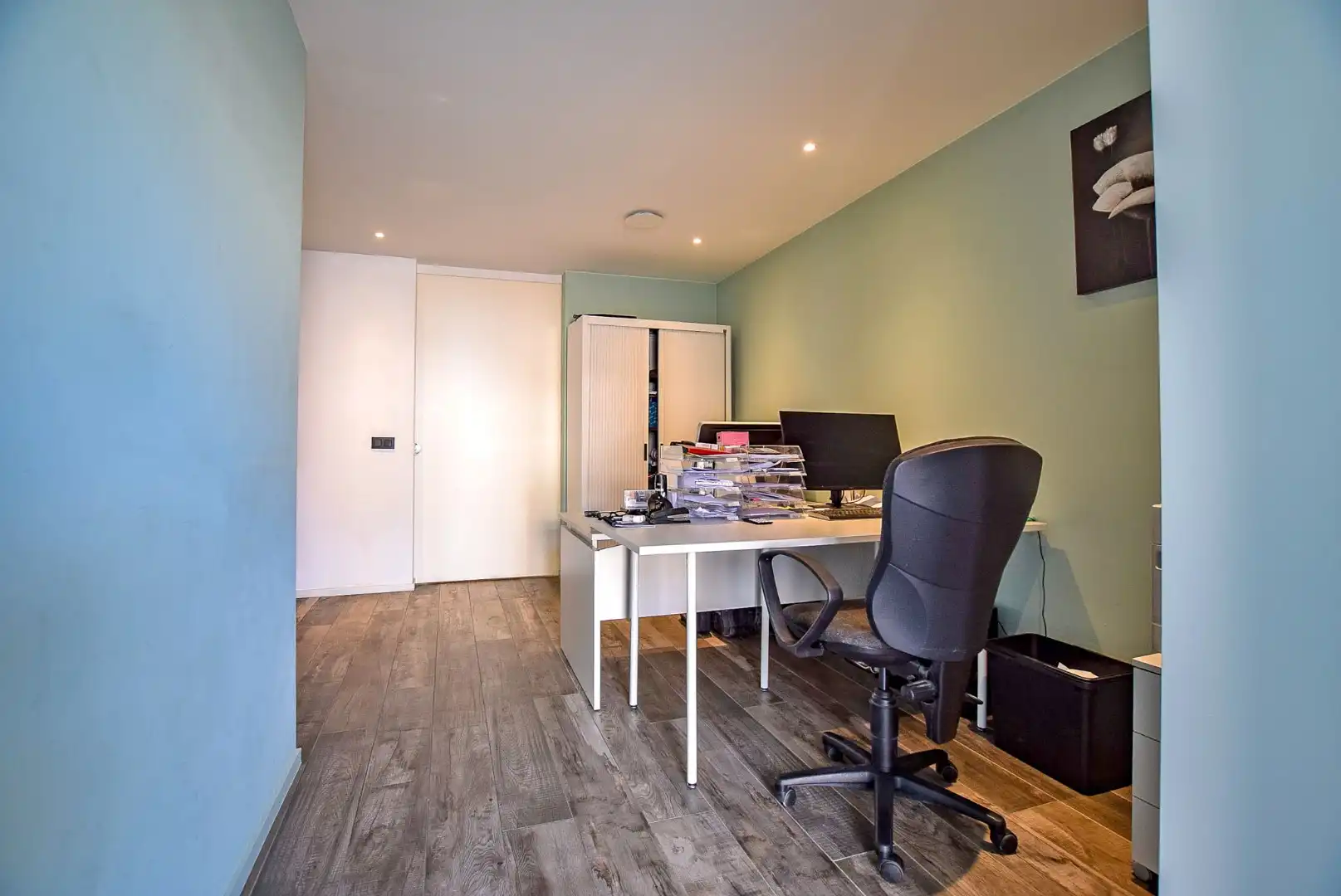 Instapklare, energiezuinige woning met aparte gastenunit in het hartje van Veurne. foto 12