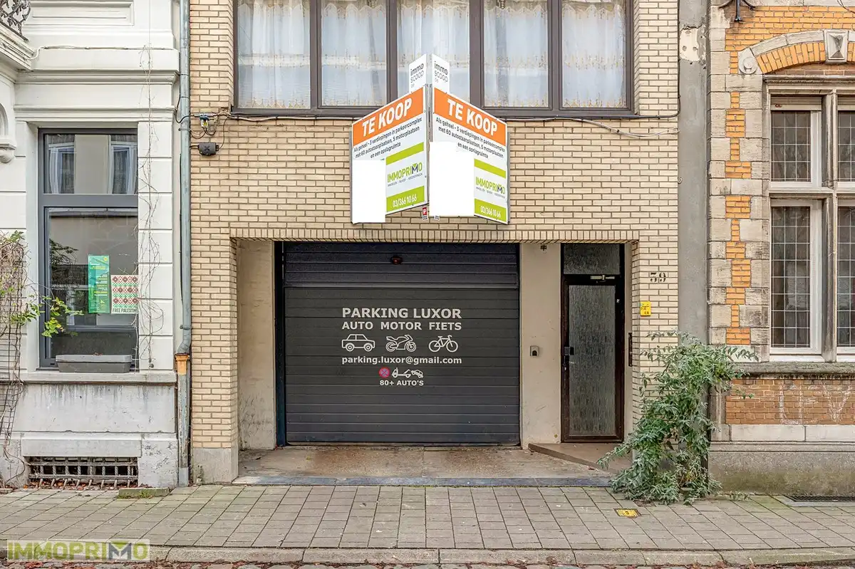 Opbrengsteigendom - vierde verdieping van een parkeergebouw te Borgerhout. foto 5