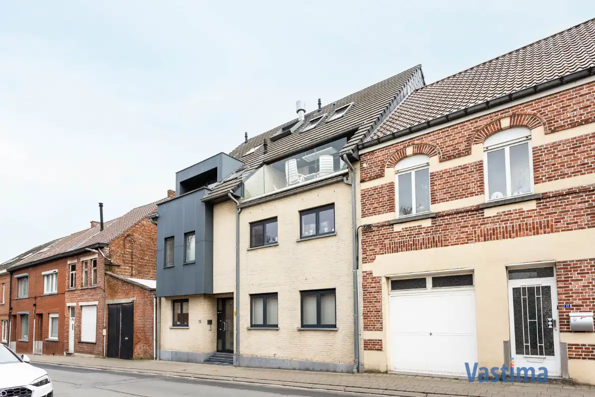 Duplex-appartement met dakterras en uniek uitzicht foto {{pictureIndex}}