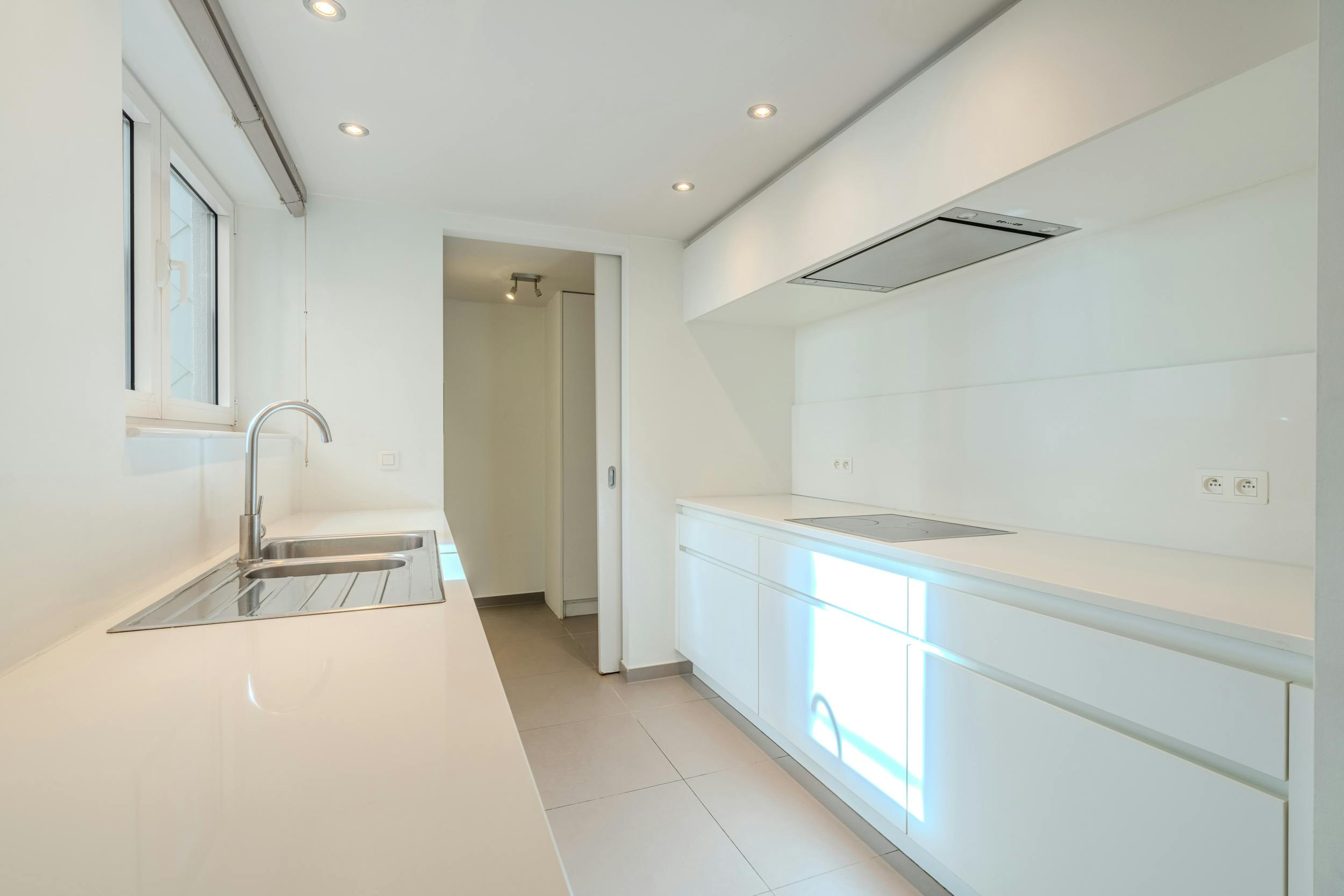 Duplexappartement met gezellige patio te Oostende foto 5