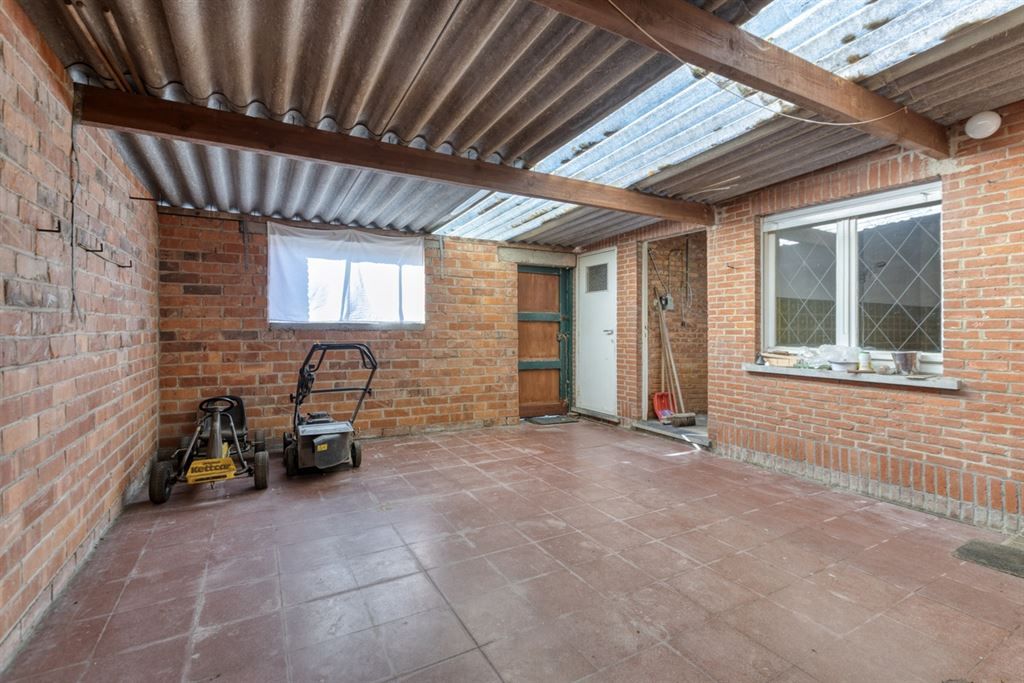 Knappe, te renoveren, woning op een gunstige locatie te Aarschot!  foto 20