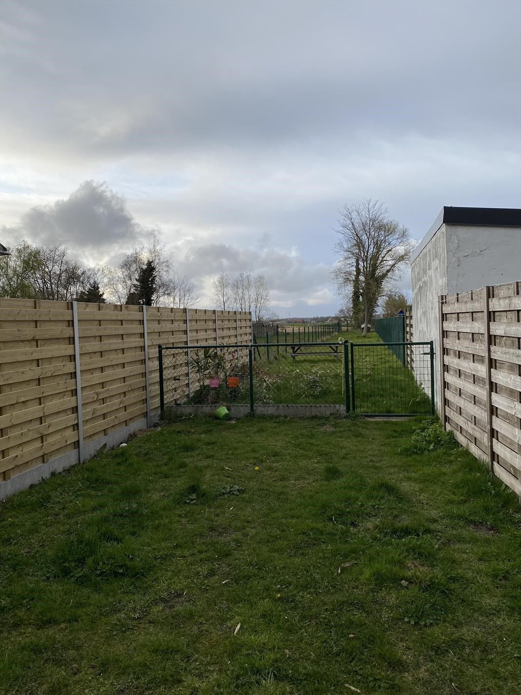 Woning met 2 slaapkamers en diepe tuin te Eernegem foto 10