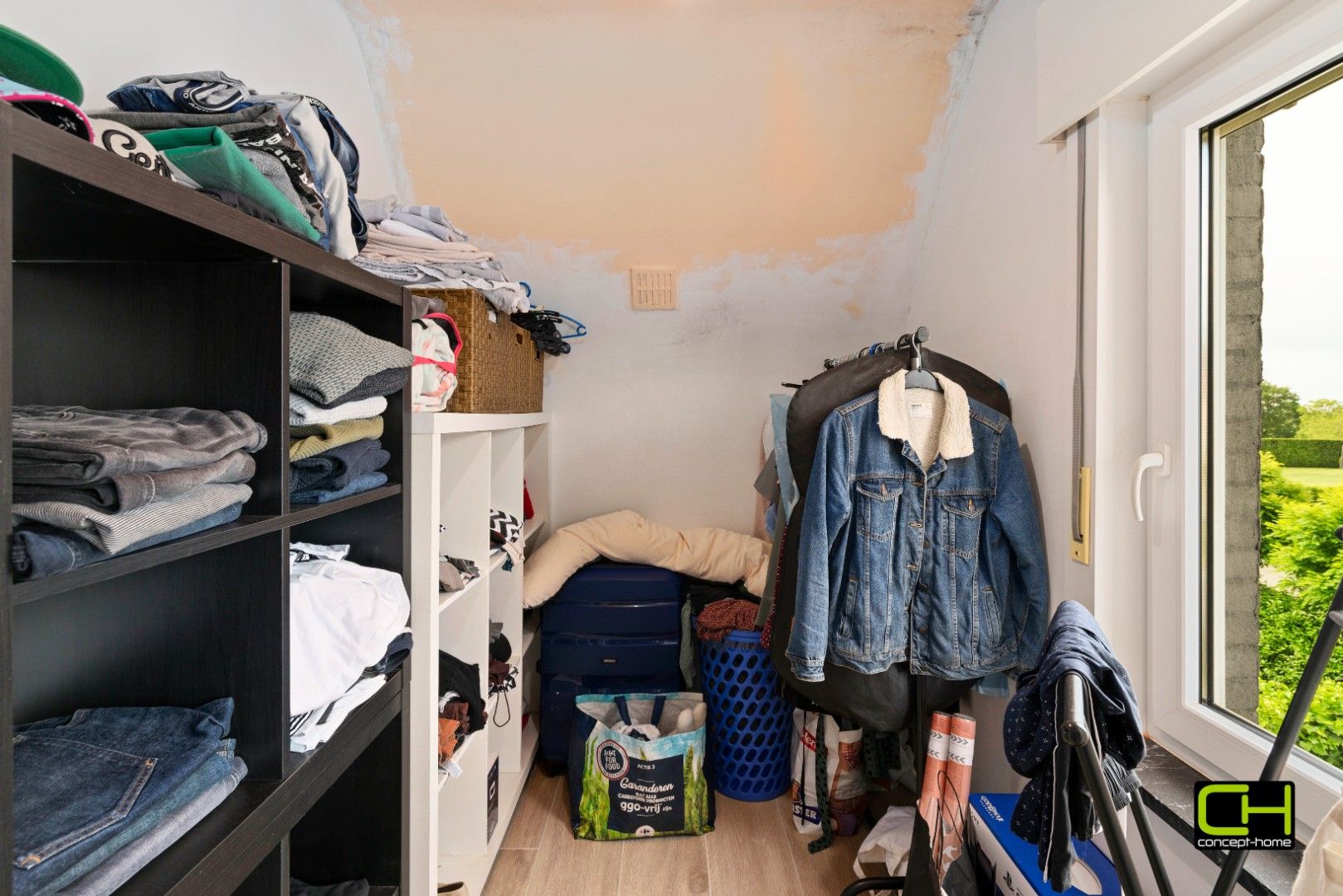 Gerenoveerde woning met 3 slaapkamers te koop in Zomergem foto 14