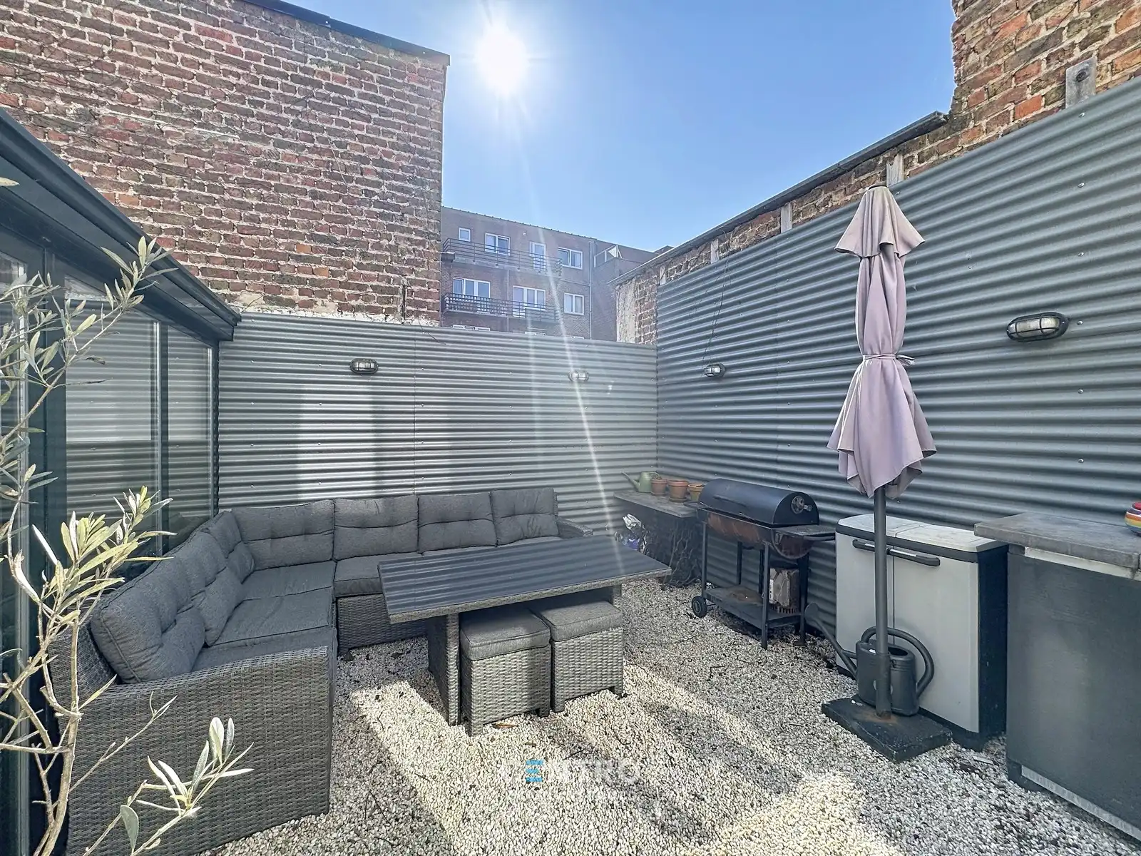 Recent (°2022) gerenoveerde woning met 4 slpks én ZUIDgerichte tuin! foto 24