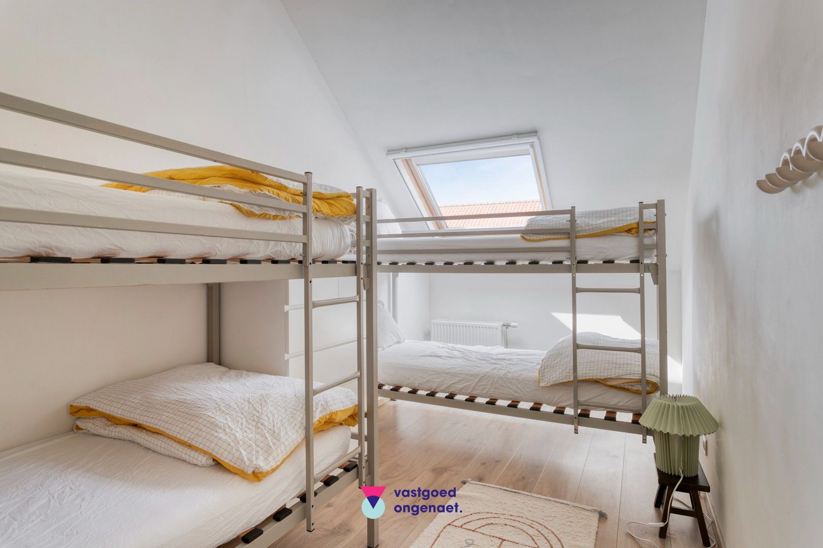 Unieke woning met tuin in autoluwe wijk foto 14