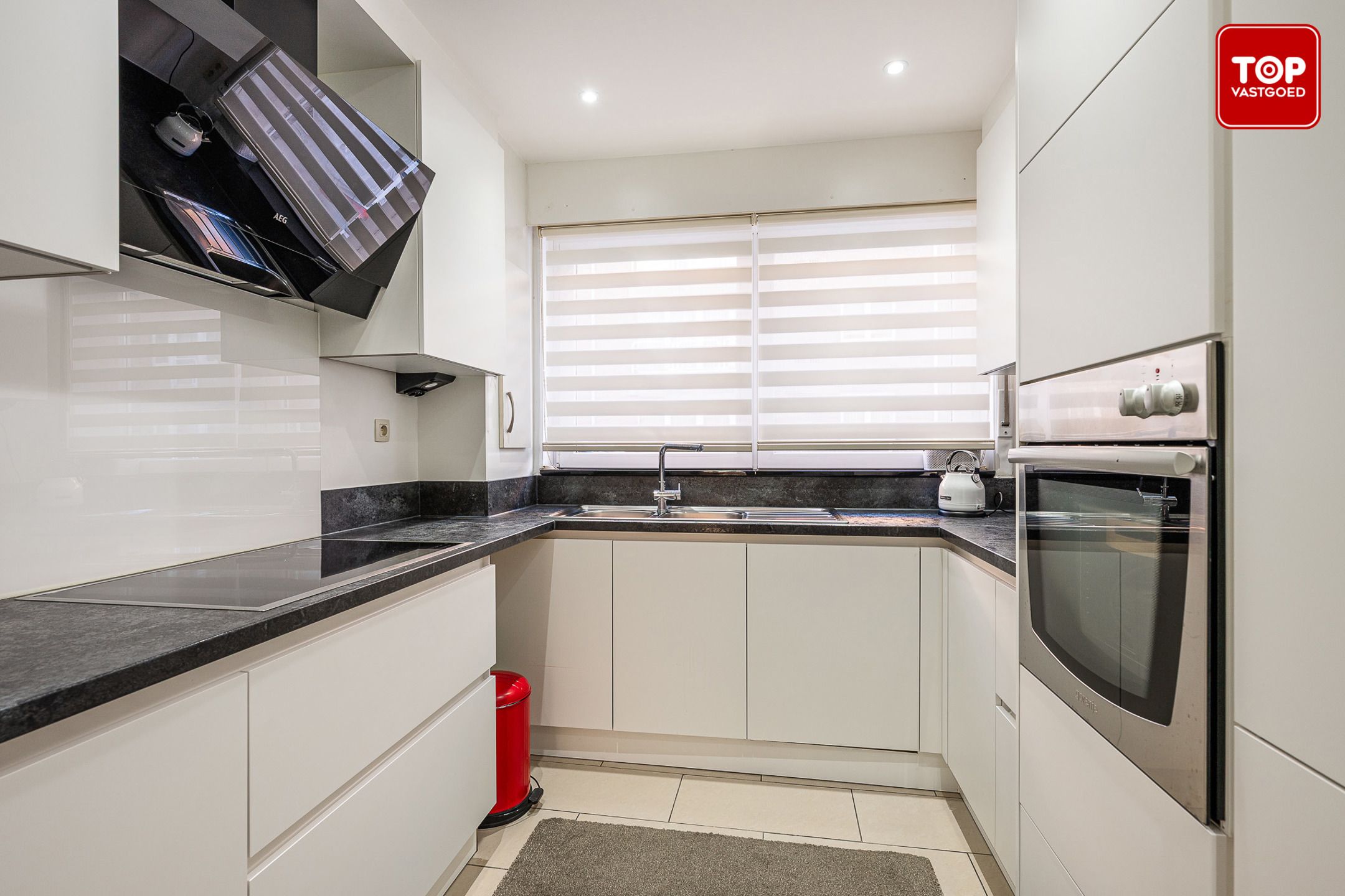 Ruime woning met 4 slaapkamers in de Gentse Rabotwijk foto 10