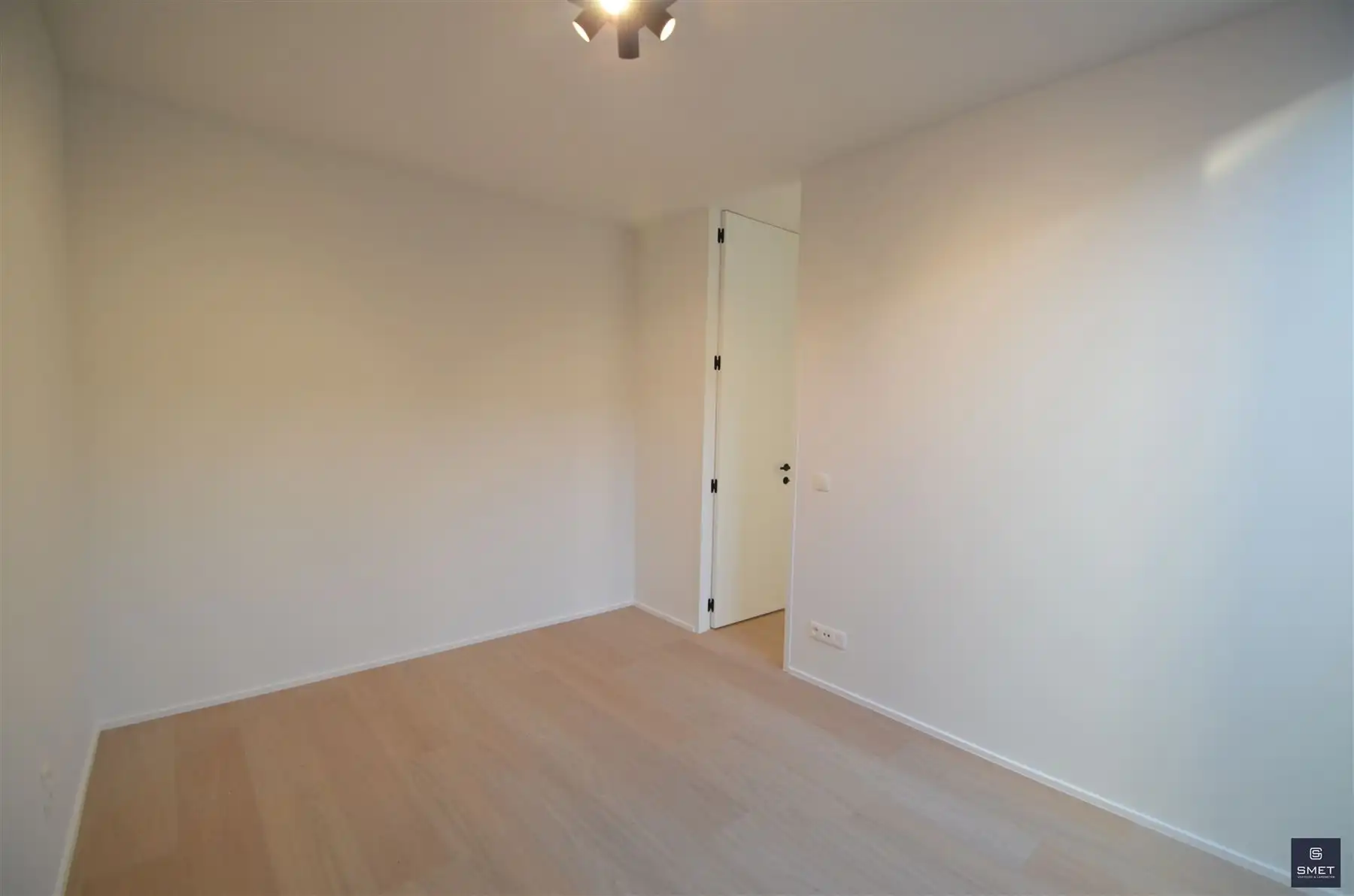 RUIM NIEUWBOUW 1V LOFTAPPT. TE HUUR foto 19