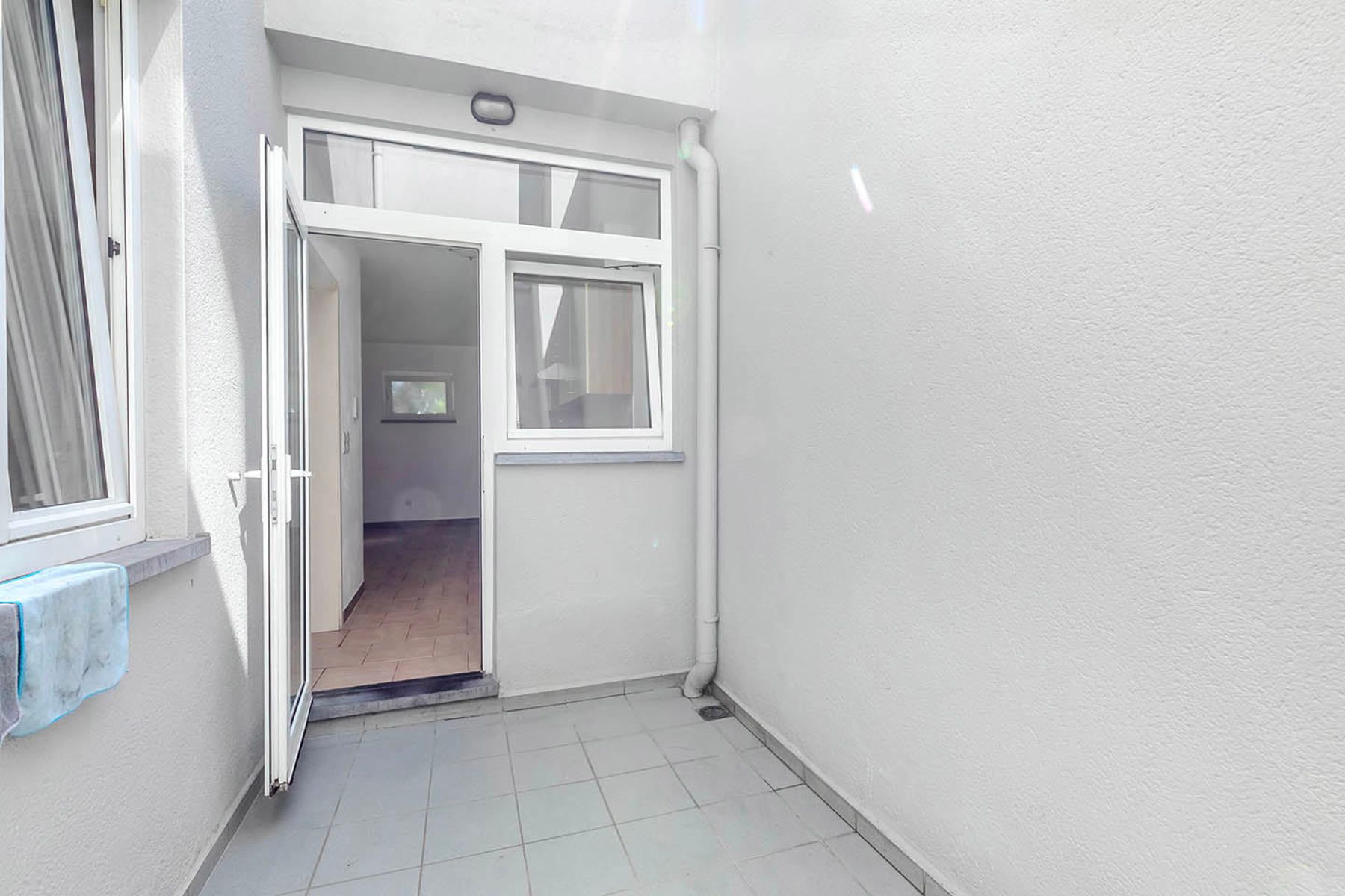Opbrengsteigendom bestaande uit 3 units te koop. foto 31