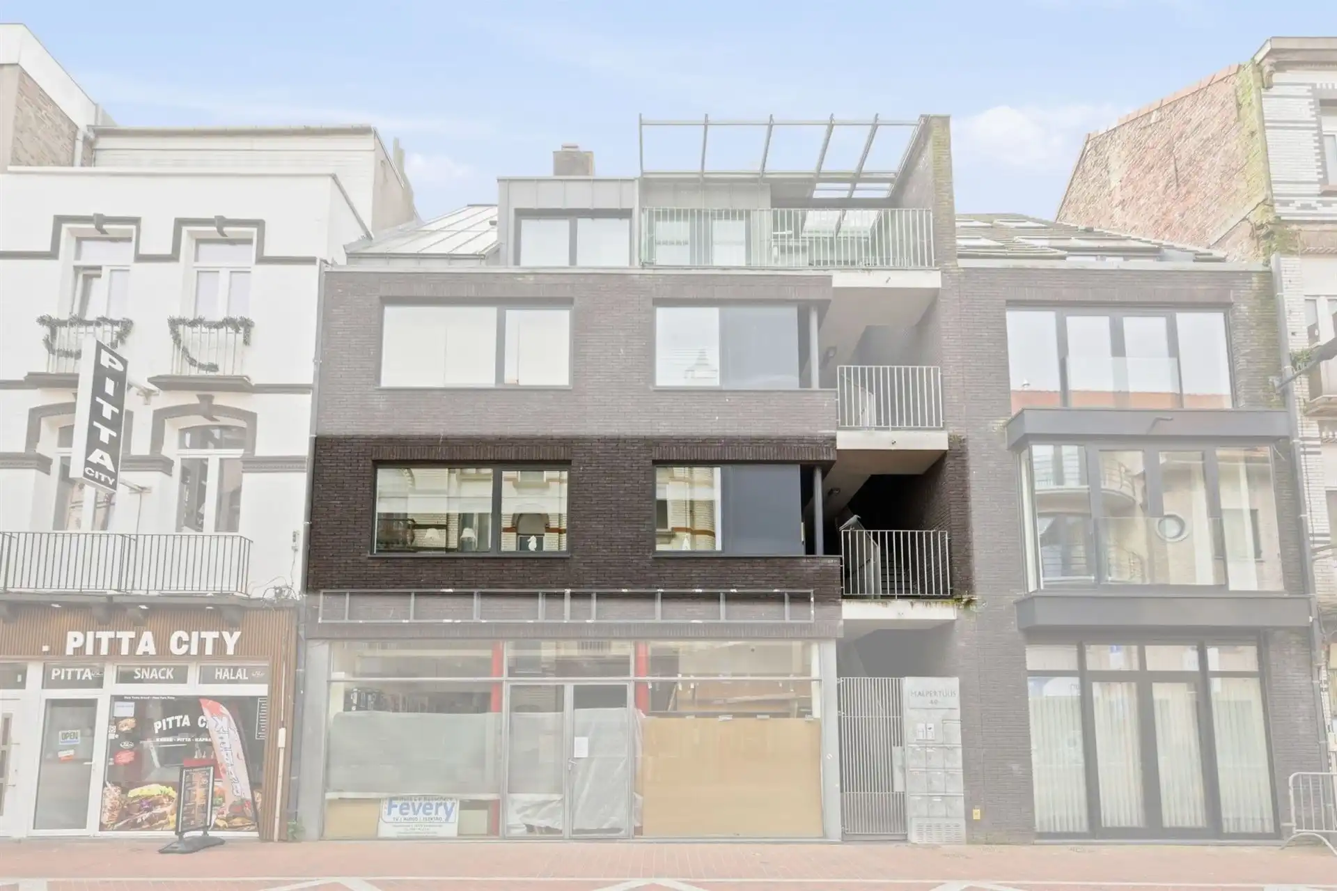 CENTRALE LIGGING / RUIM TERRAS foto 26