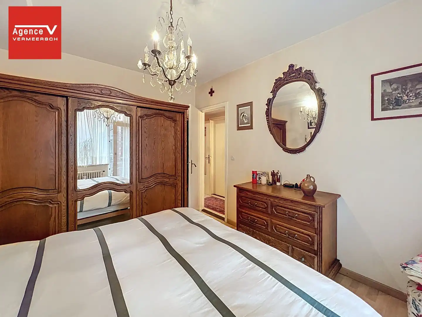 Op te frissen appartement met topligging aan het Marie-Joséplein. foto 14