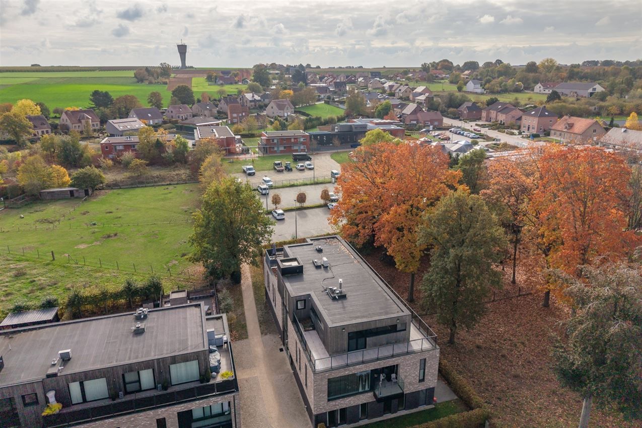 Penthouse met 3 slpk., riant terras, autostaanplaats en kelderberging foto 40