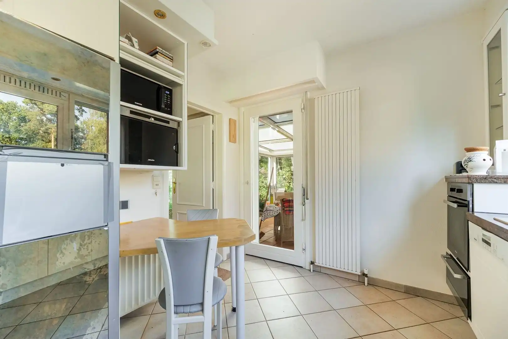 Vrijstaande woning met zuidwestgerichte tuin in groene woonwijk foto 12