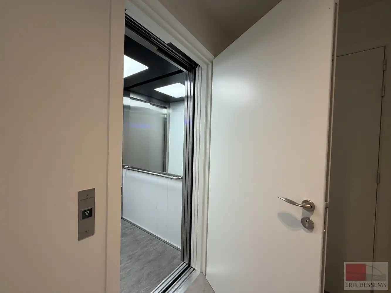 Modern nieuwbouwpenthouse van 130 m² met 2 slaapkamers foto 3