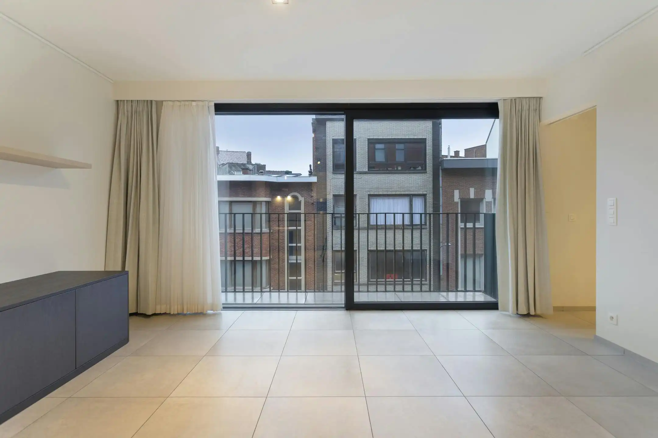 Assistentiewoning te koop in centrum Kortrijk!  foto 2