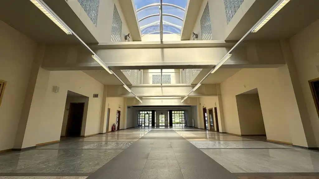 Budgetvriendelijke kantoren te huur vlakbij afrit E17 in Deinze foto 10