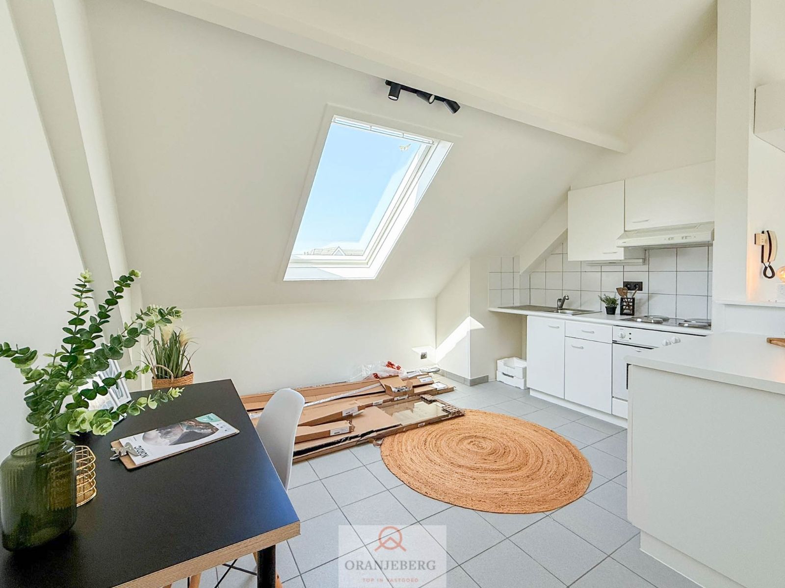 Lichtrijk 1 slpk-appartement met terras Sint-Amandsberg! foto 11