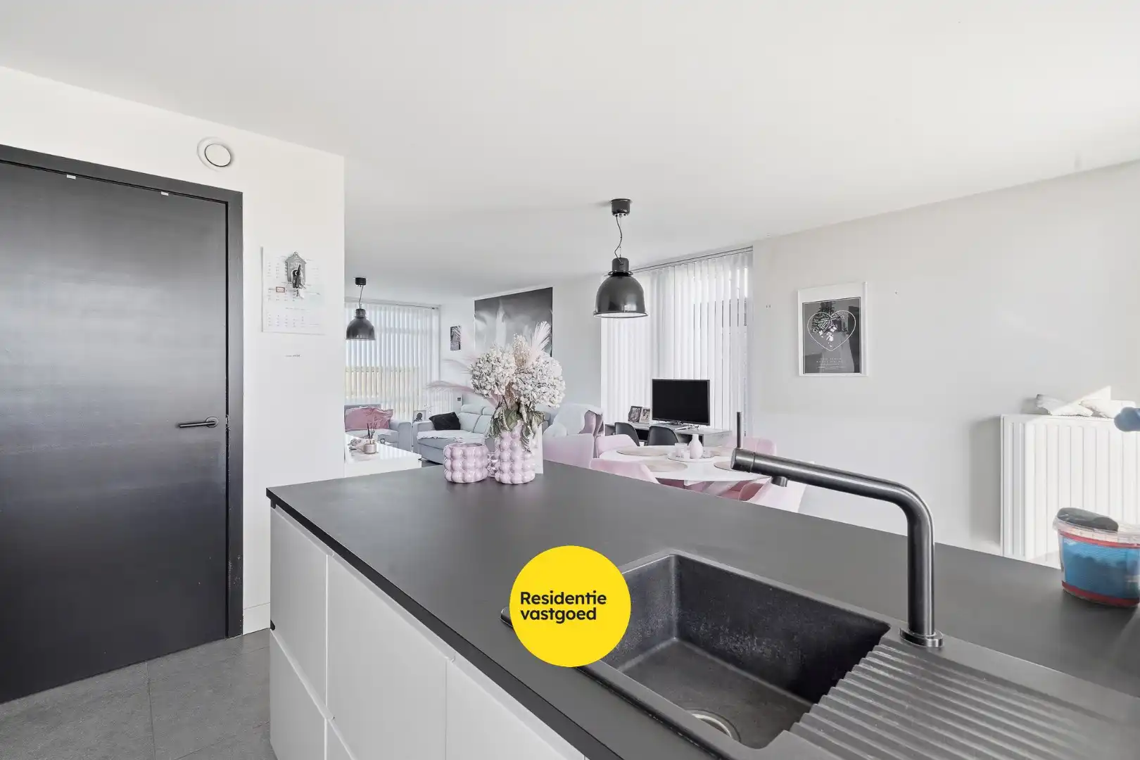 Moderne woning op landelijke ligging in Aartrijke foto 9