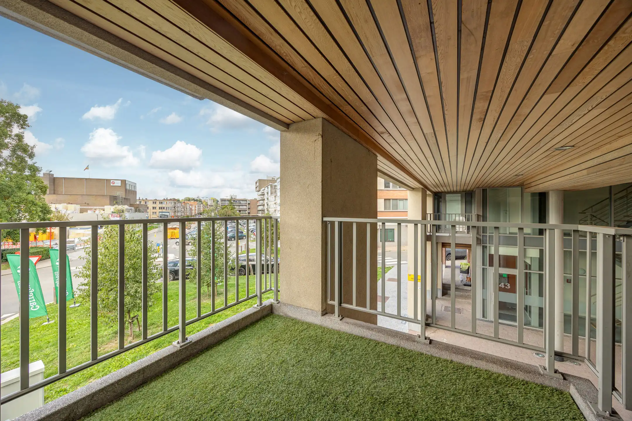 Appartement met 2 slaapkamers en 2 terrassen foto 9