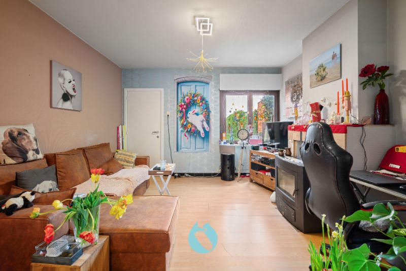 Te renoveren woning in het hart van Ertvelde - unieke investeringskans! foto 3