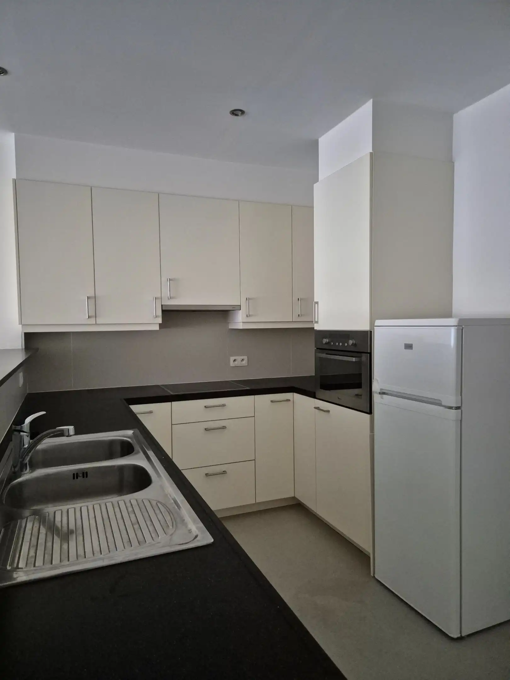 Gelijkvloers appartement met 1 slaapkamer foto 6