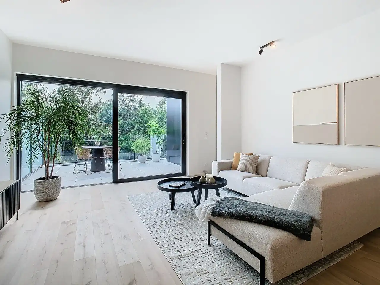 3 SLK APPARTEMENT IN BILZEN CENTRUM foto 4