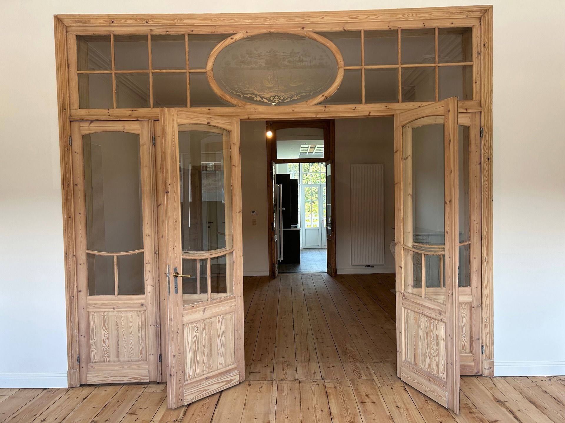 Exclusief gelijkvloers appartement gelegen in het centrum! foto 4