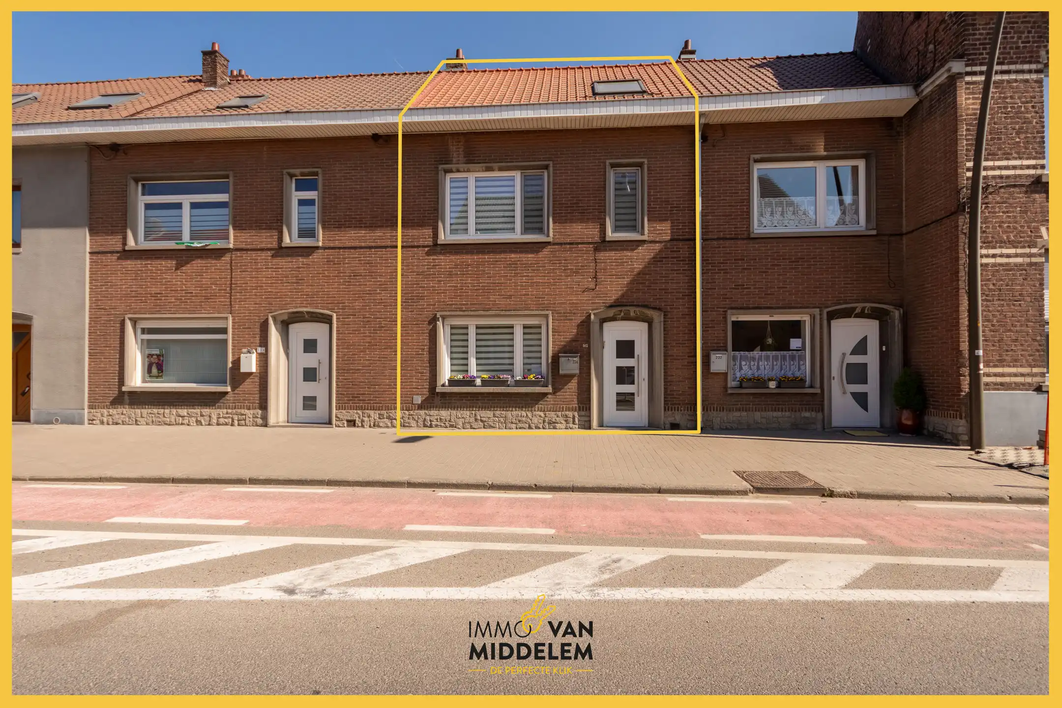 Hoofdfoto van de publicatie: WONING MET 3 KAMERS EN INRICHTBARE ZOLDER