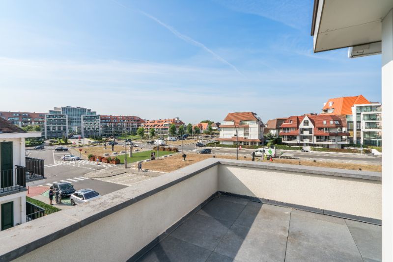 LUXUEUZE VILLA OP 150 M VAN HET STRAND TE KNOKKE (CASINO) foto 30
