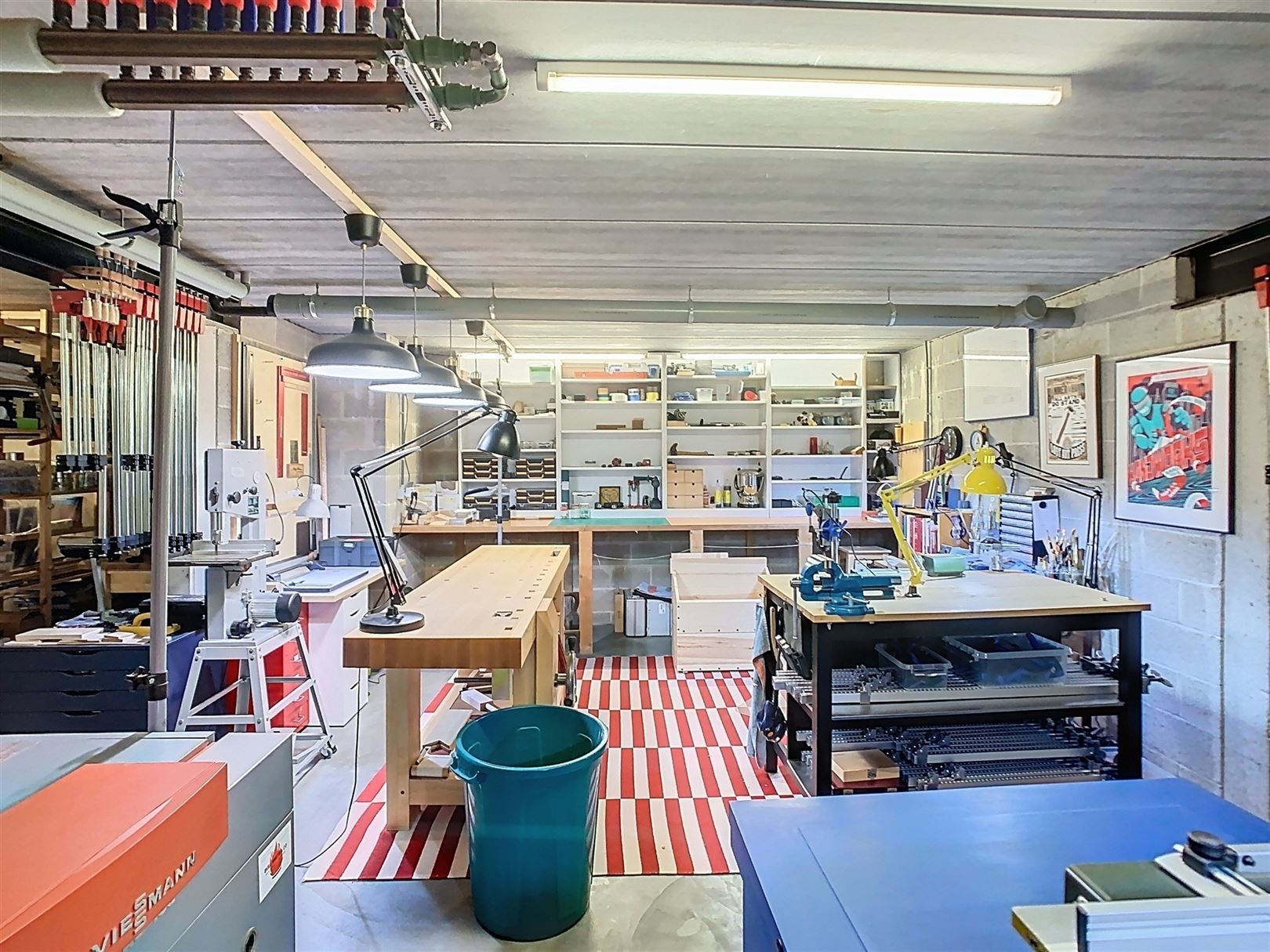 Unieke villa met prachtige tuin op 22a foto 29