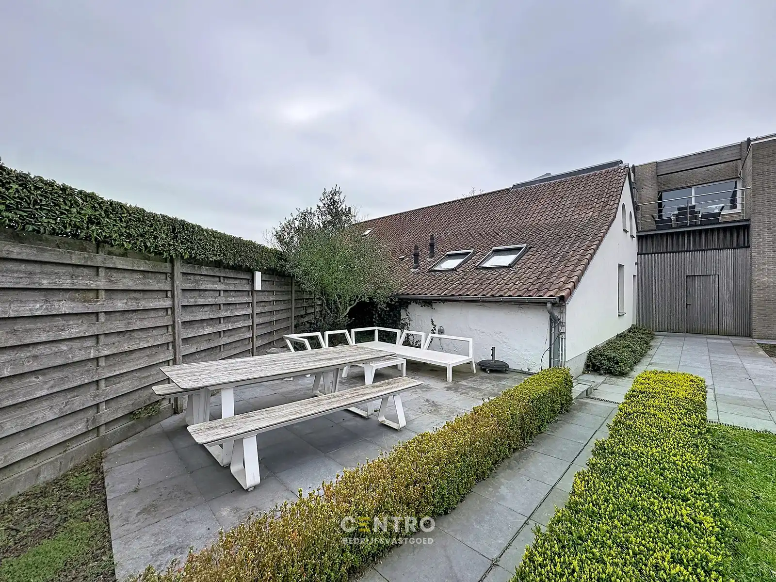 Volledig ingericht restaurant met woonst op CHARMANTE ligging te Oostende! foto 49