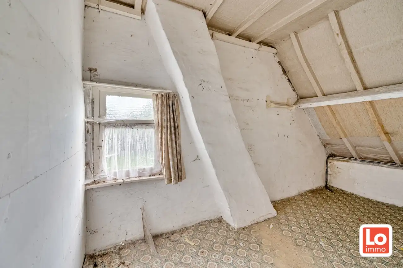 VERKOCHT! Landelijk gelegen halfopen afbraakwoning op groot perceel grond met open zicht in Zeveneken! foto 19