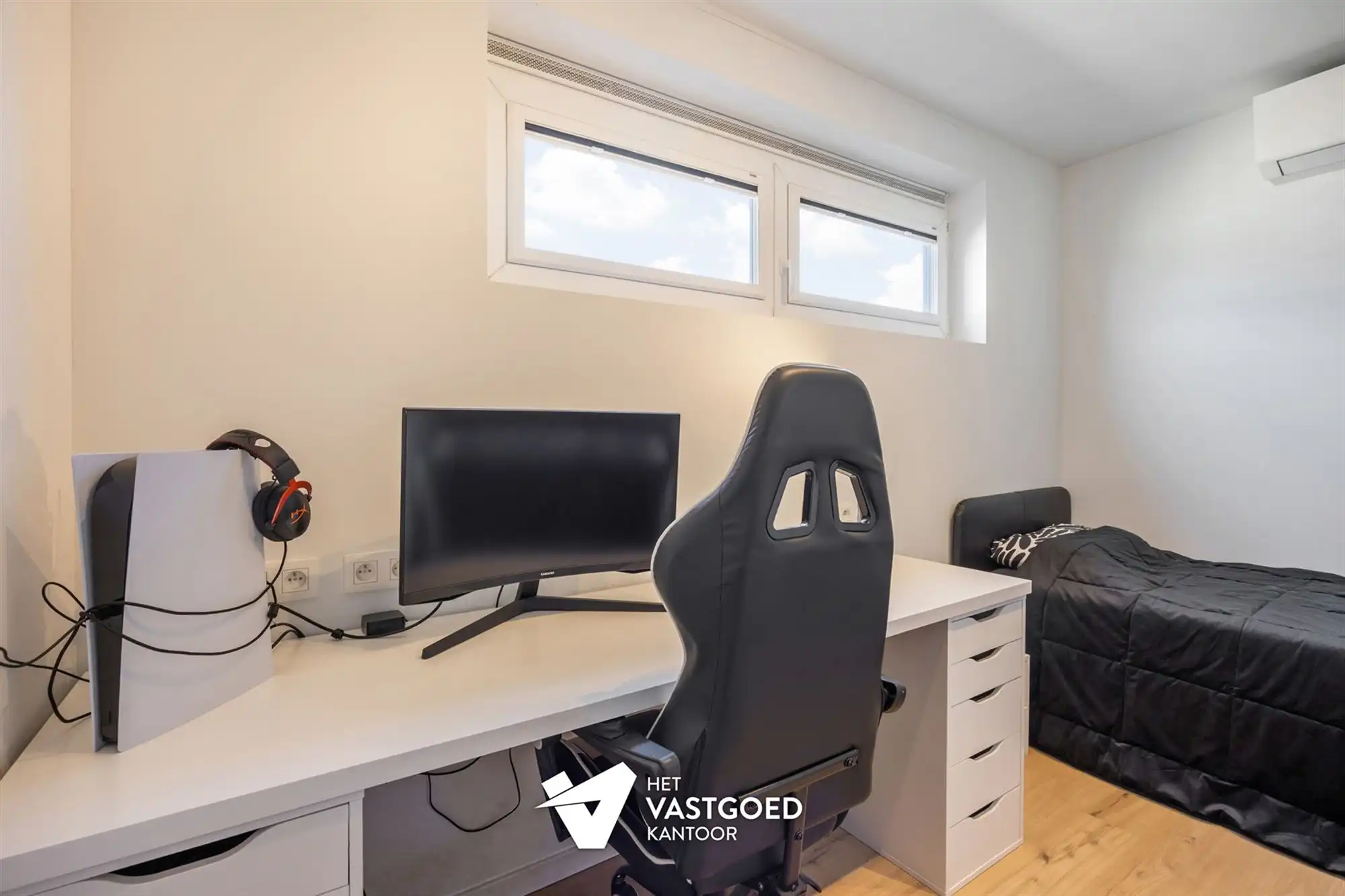 HEEL KNUSSE GELIJKVLOERSE WONING MET 3 SLAAPKAMERS EN ZUIDGERICHTE TUIN TE BUDINGEN foto 17