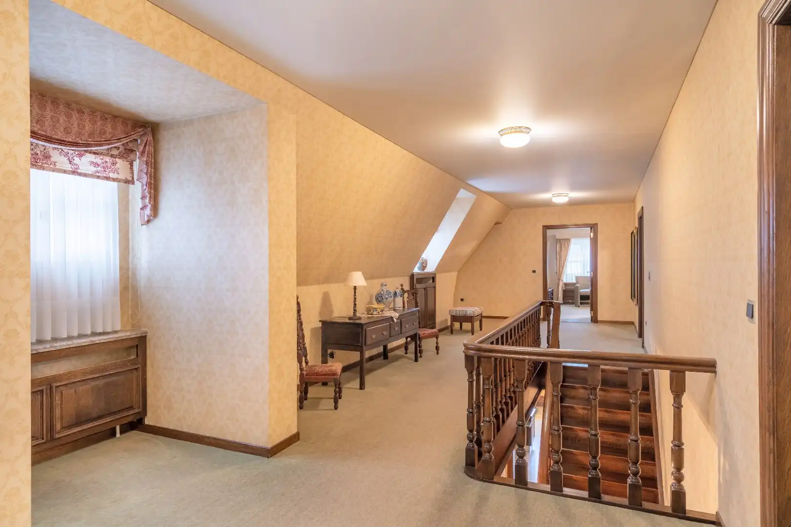 Villa in Engelse stijl foto 10