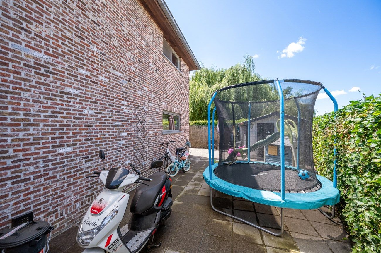 Instapklare woning op fietsafstand van centrum Lochristi en Destelbergen foto 13