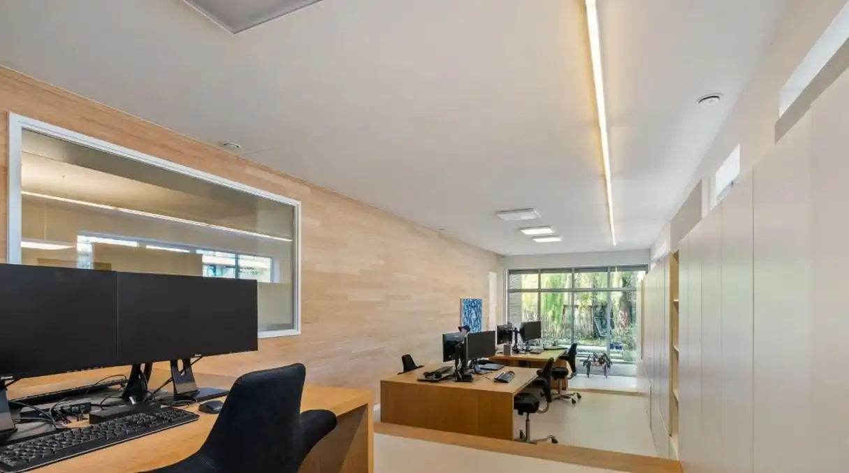 HIGH-END KANTOOR TUSSEN BRUSSEL EN GENT foto 7