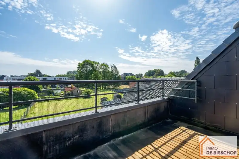 Prachtig duplex appartement met 3 slaapkamers, 2 badkamers en mooi zonneterras foto 10