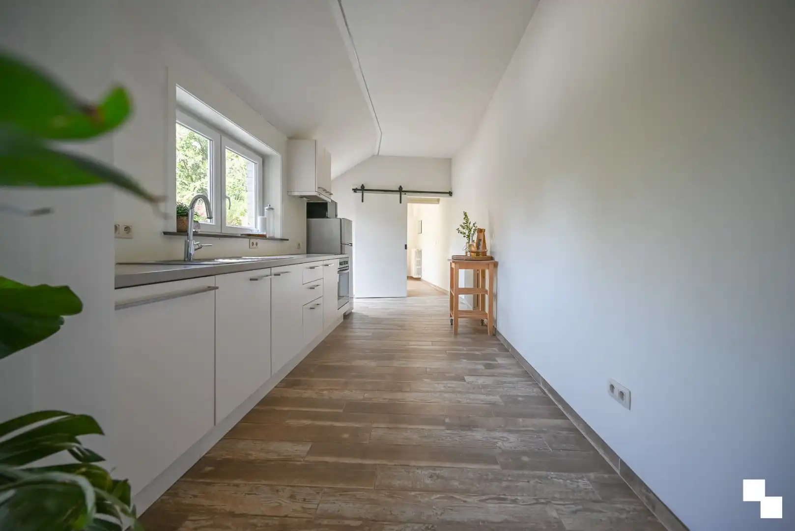 Charmante herenwoning met 4 à 5 slaapkamers te Izegem foto 10