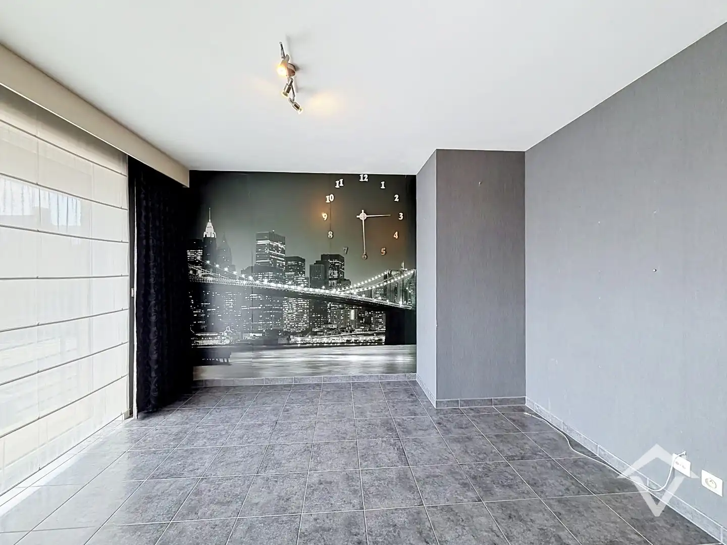 Instapklaar appartement met 2 slaapkamers, 2 bergingen en garage te Eernegem foto 9
