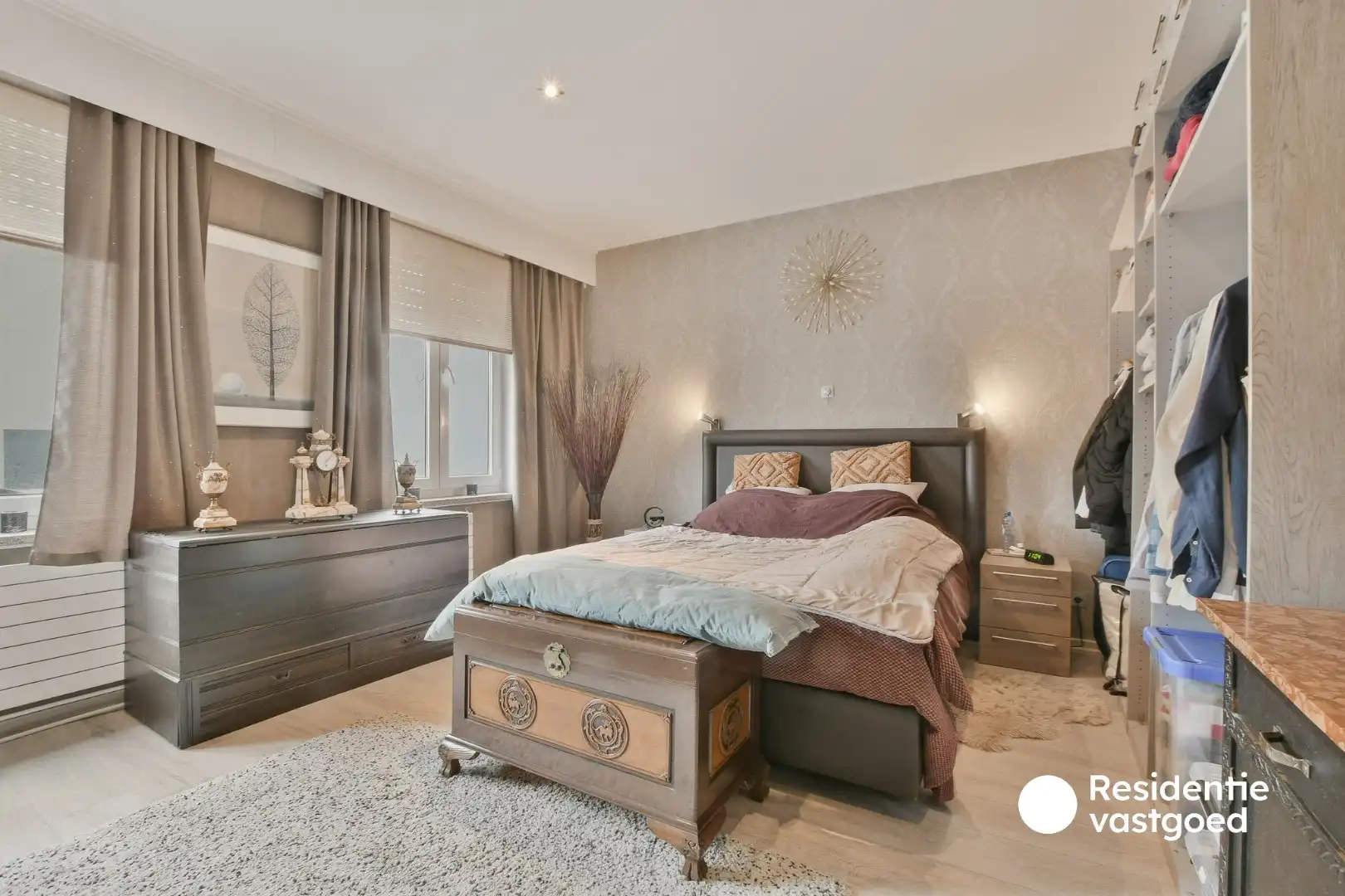 Ruim Drieslaapkamerappartement met Groot Terras in het Centrum van Blankenberge foto 6