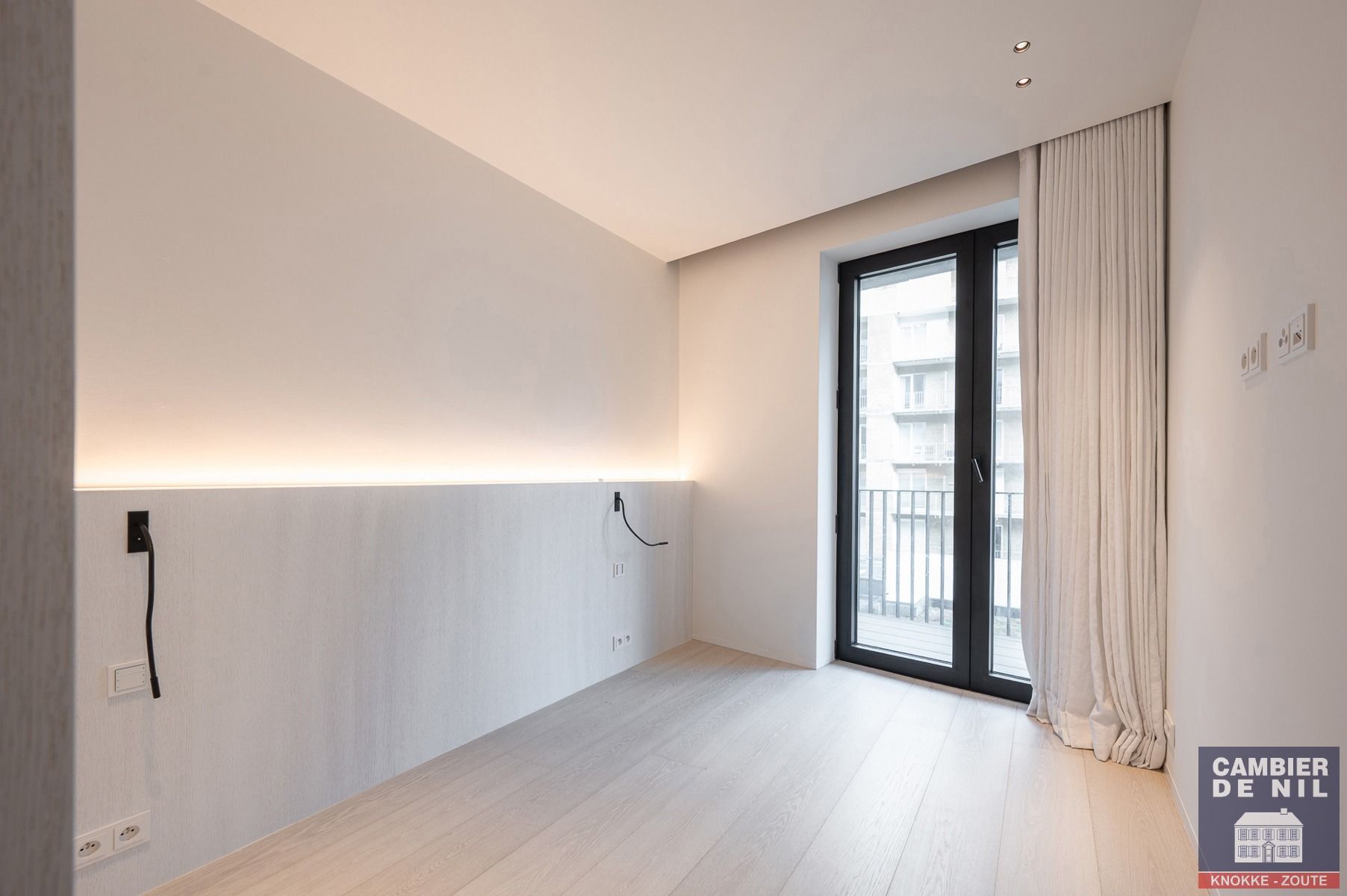 Nieuwbouwappartement met 3 slaapkamers in hartje Zoute foto 14