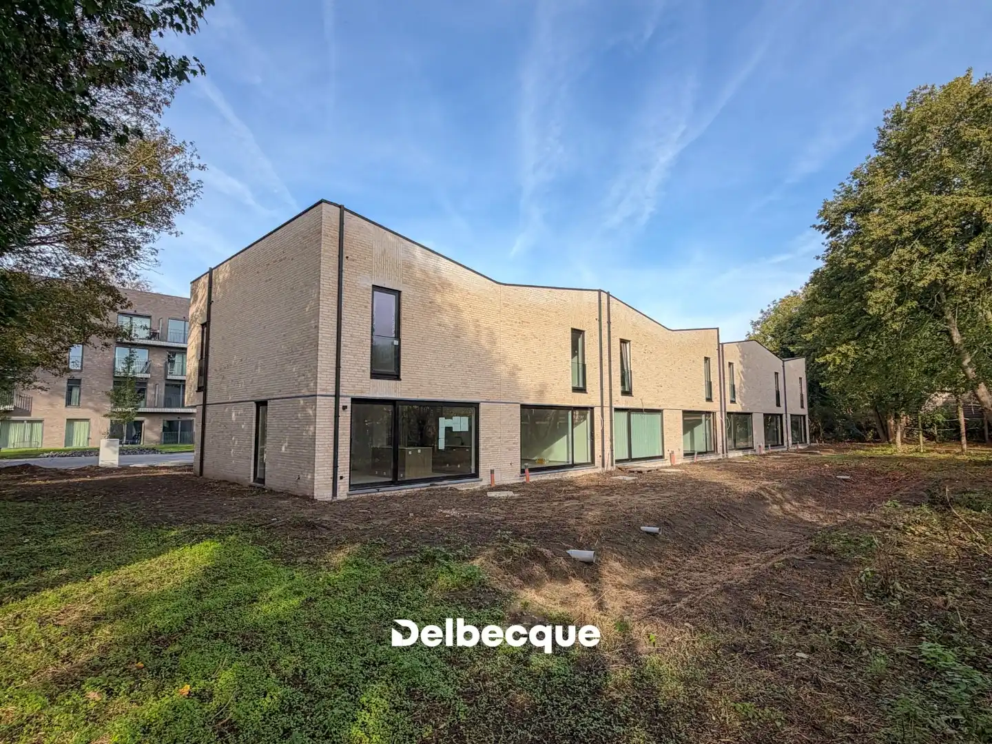 Nieuwbouwwoning met 3 slk op kleinschalig woonerf in groene omgeving nabij Brugge foto 3