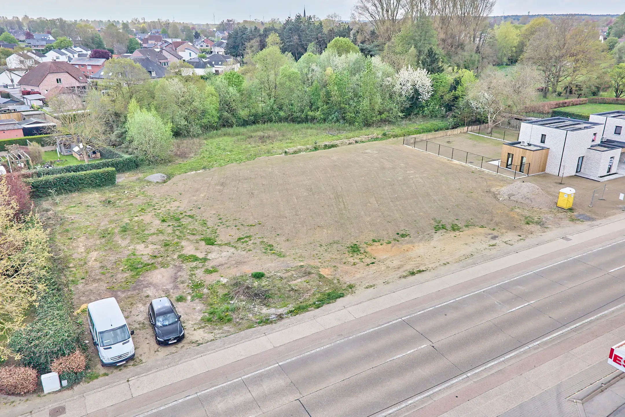 Bouwgrond open bebouwing met vergund plan - 740m² foto 2